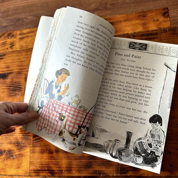 Vintage 1985 Magic Carpet Paperback Chapter Book - Picture 5 of 9